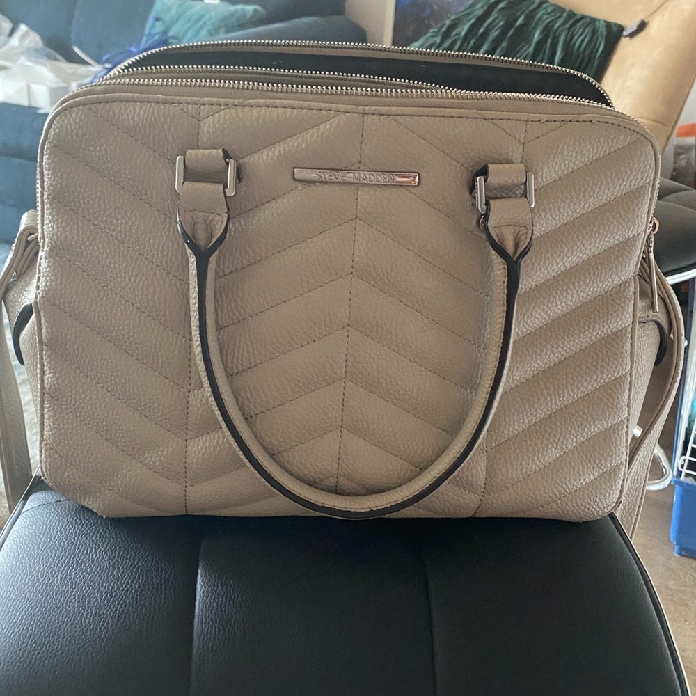 Steve Madden purse